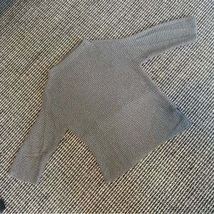 Grey Sweater Womens Medium